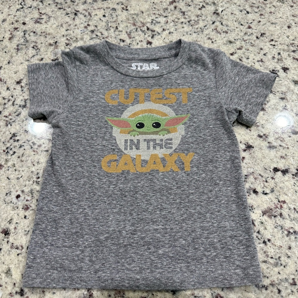 Star Wars Gray and Green Short Sleeve Tee with Rainbow Graphic